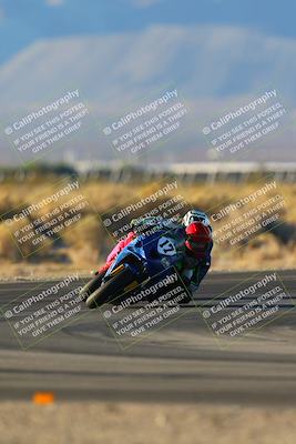 media/Dec-07-2024-CVMA (Sat) [[21c5f1ef85]]/Race 12-Supersport Middleweight/